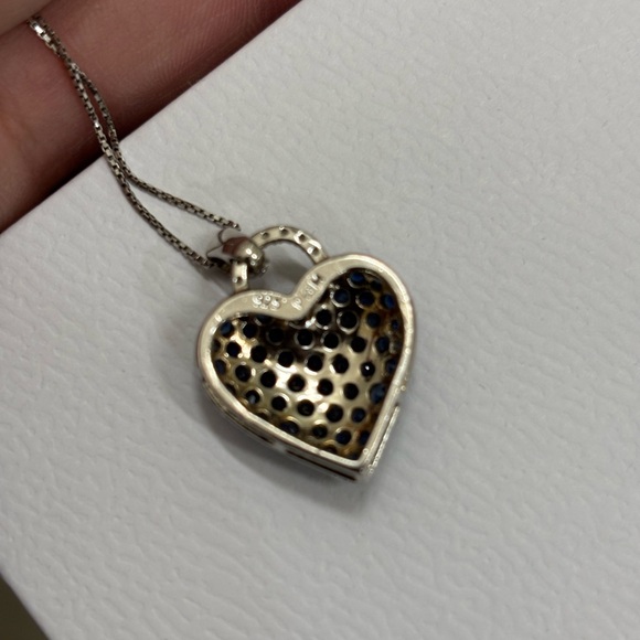 Sapphire and Diamonds Necklace - Picture 9 of 12